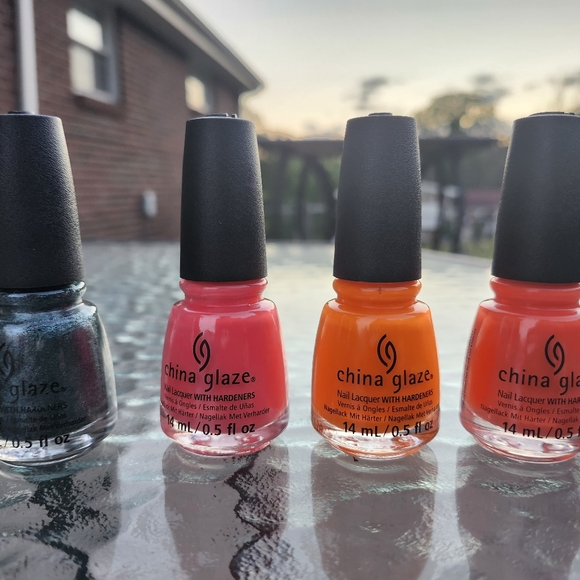 NWT Lot of 23 NEW nail polish colors - Picture 3 of 7